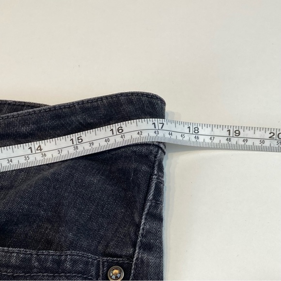 Lee Women's Modern Series Curvy Fit Bootcut Jean 14 - Picture 9 of 17